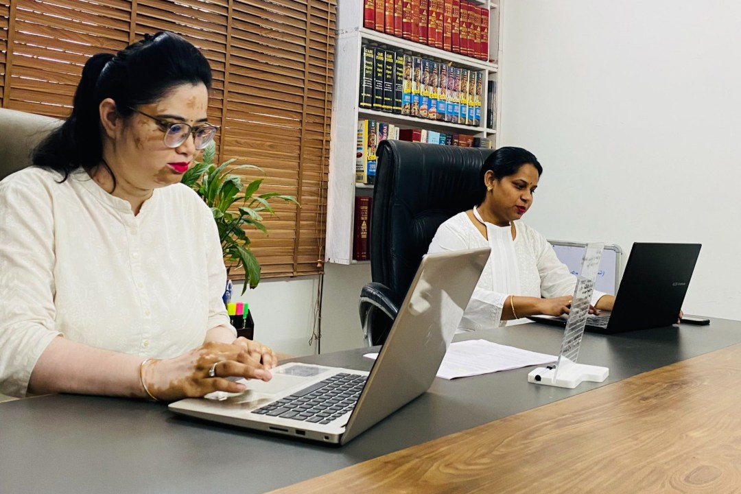 Family Vakil advocates at work